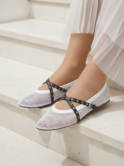 Balerinke Royalfashion Calista Bianca – mrežasti beli ženski čevlji s črnimi paščki