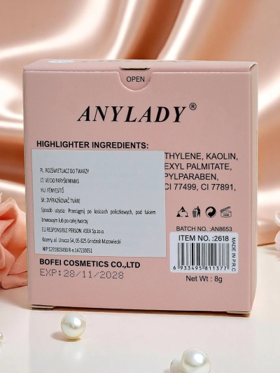 Anylady Lisovaný rozjasňovač na tvár Silver