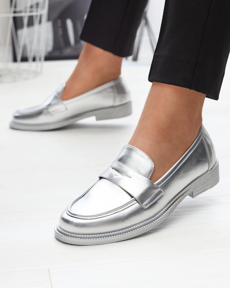 Strieborné dámske mokasíny z ekokože Zibom- Obuv