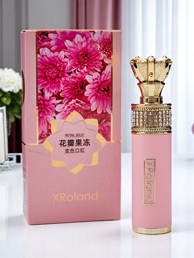 Priehľadný lesk na pery s ružovými kvetmi