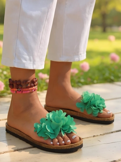 Royalfashion Ženski natikači s cvetlicami Flora Soft