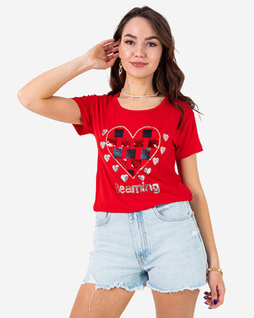 Červené dámske tričko s potlačou – oblečenie