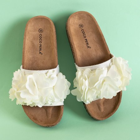 Dámske biele papuče s kvetmi Lamani - Obuv
