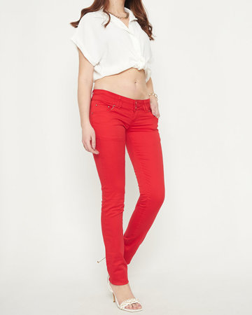 Dámske červené látkové nohavice s nízkym pásom - oblečenie