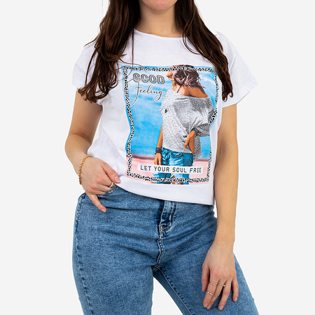 Dámske tričko s bielou potlačou – oblečenie