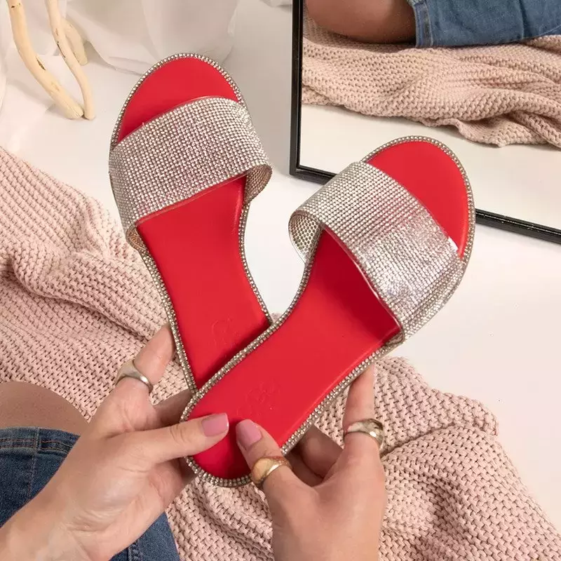 OUTLET Červené dámske papuče so zirkónom Verina - Obuv