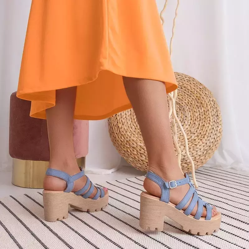 OUTLET Modré dámske sandále na vysokom podpätku Tamianka - Obuv