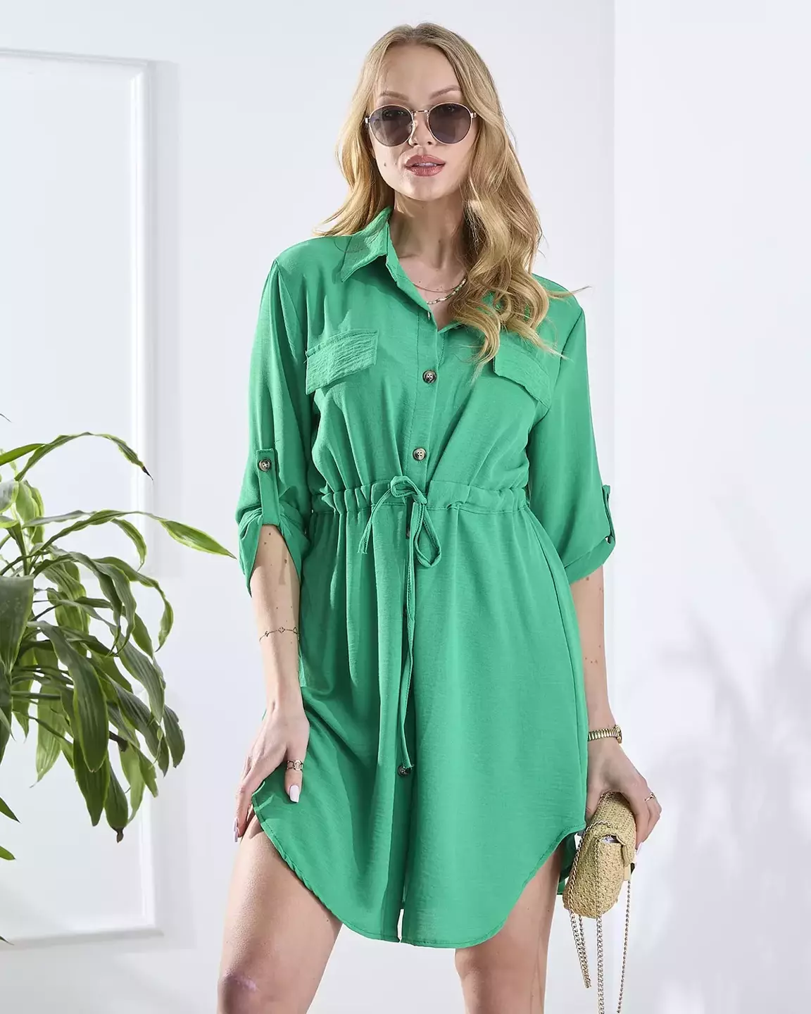 Zelené dámske šaty s gombíkmi - Oblečenie