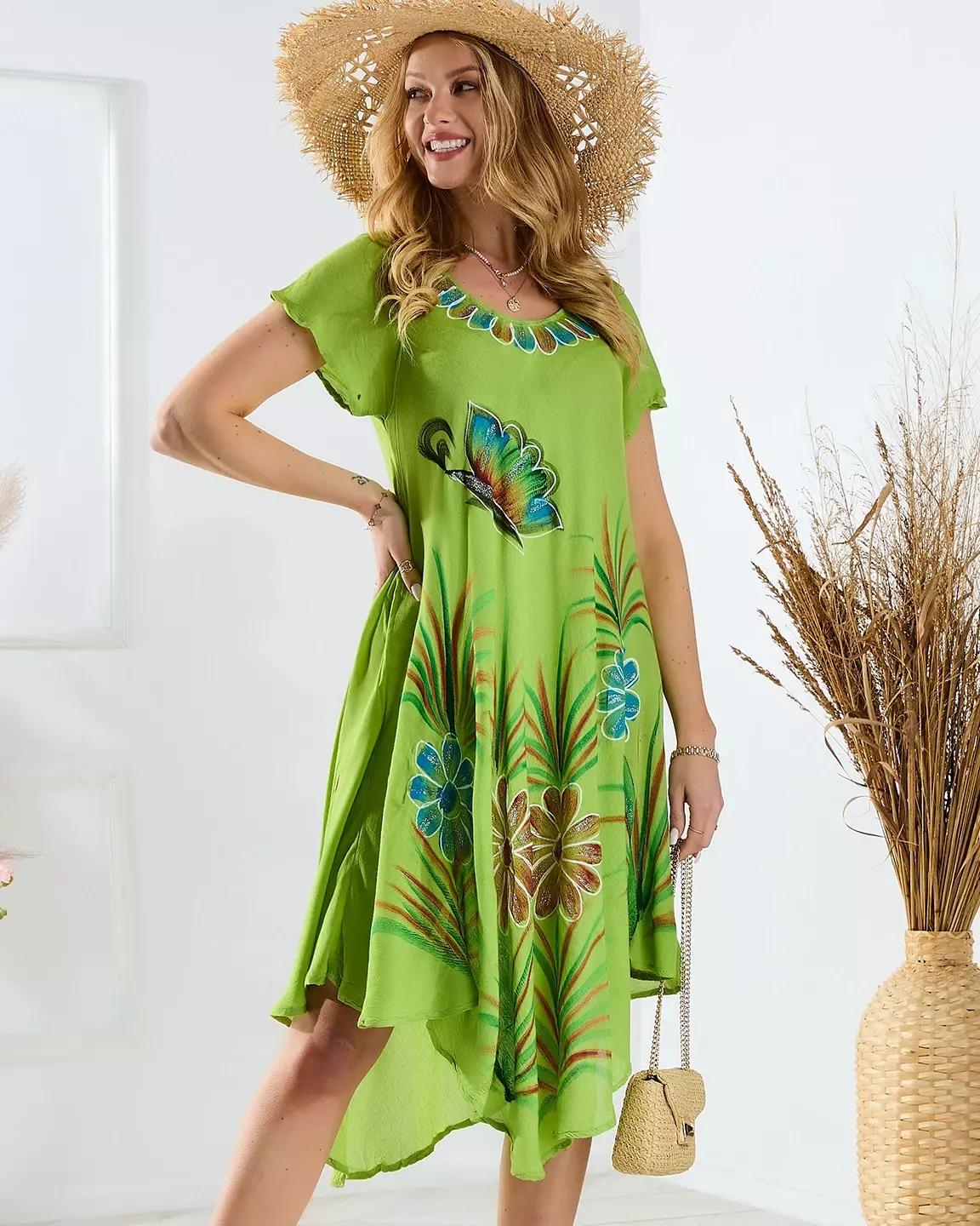 Zelený dámsky prehoz na posteľ typu plážové šaty s kvetinovou potlačou Oblečenie