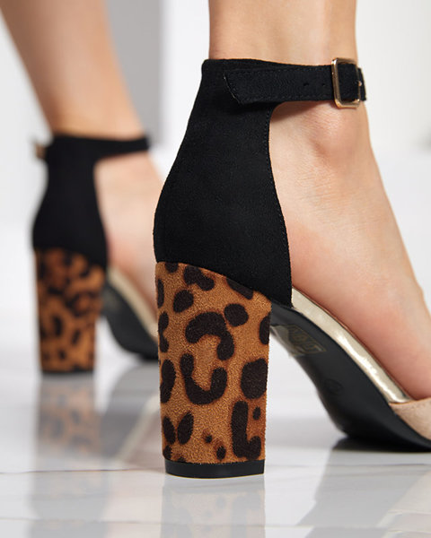Béžové sandále na stĺpiku s módnym vzorom Herino - Obuv