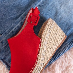 Červené dámske klinové sandále značky Loral - Footwear