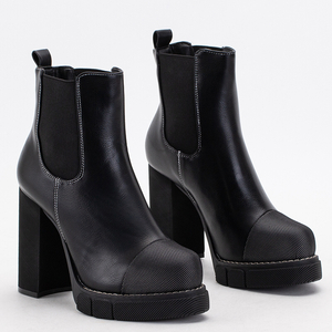 Čierne dámske čižmy na vysokom stĺpiku značky Naqiela - Footwear