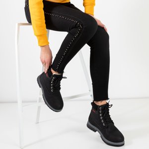 Čierne dámske zateplené topánky od firmy Triniti - topánky