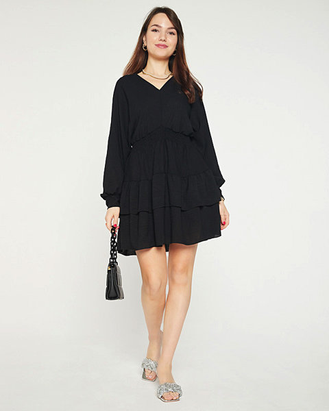 Čierne krátke dámske šaty s volánmi - Oblečenie