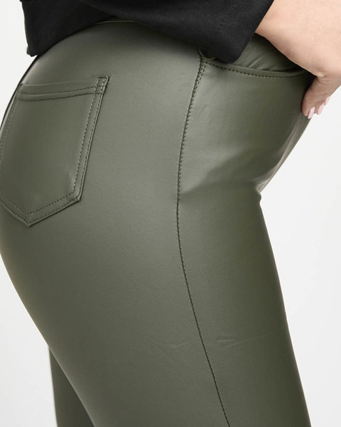 Dámske tegingové nohavice z ekokože v zelenej farbe- Oblečenie