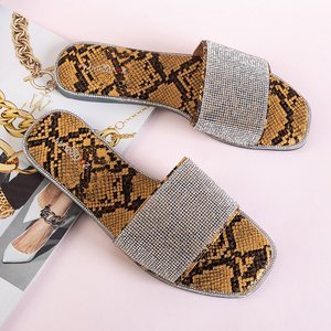 Hnedé dámske papuče s reliéfnou hadou kožou Oncho - Obuv