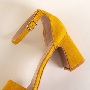 Horčičné dámske sandále na vysokom podpätku Maniza - Obuv