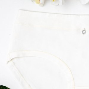Klasické dámske nohavičky ecru - Spodná bielizeň