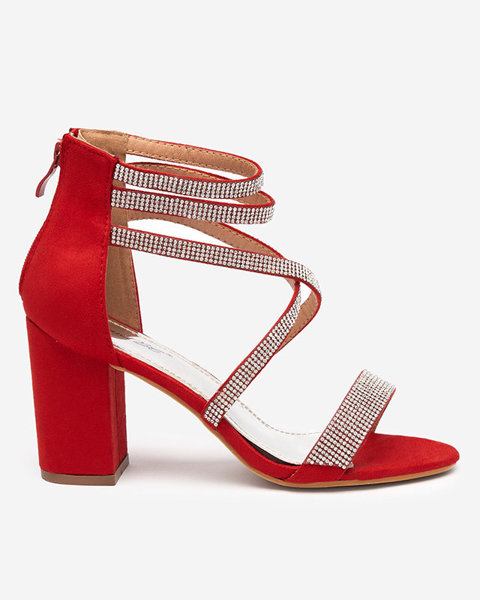 OUTLET Červené dámske sandále na stĺpiku so zirkónovými pásikmi Nitorsi - Obuv