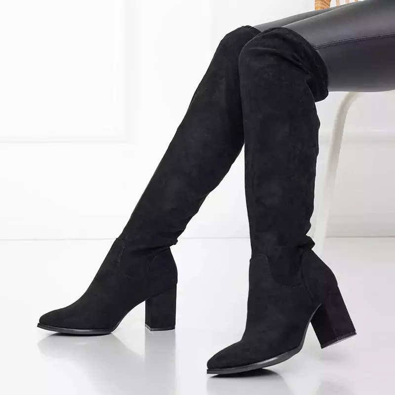 OUTLET Čierne dámske čižmy nad kolená značky Volsheta - Obuv