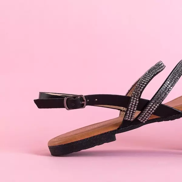 OUTLET Čierne dámske sandále na kubickom zirkóne Mitali - Obuv
