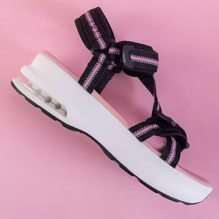 OUTLET Čierne dámske športové sandále s ružovými vsadkami Rieka - Obuv