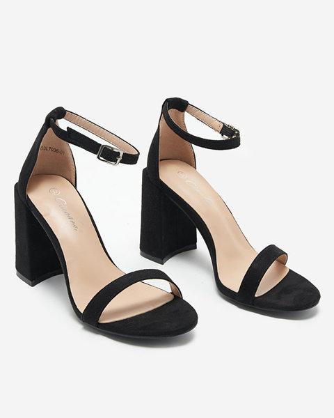 OUTLET Čierne sandále na post eko semišovej obuvi Kapro-Footwear