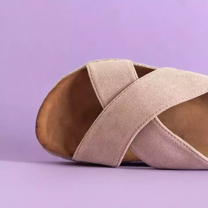OUTLET Dámske béžové papuče na platforme Martiu - Obuv