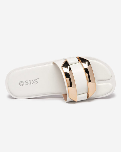 OUTLET Dámske biele papuče s veľkým zlatým ornamentom Kedino - Obuv