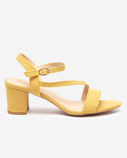 OUTLET Dámske sandále na stĺpiku v žltej Klodu- Topánky
