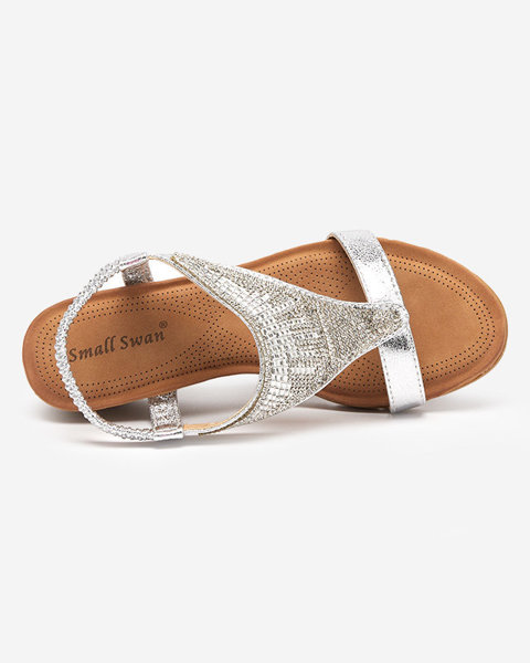 OUTLET Dámske sandále so zirkónmi na klinovom podpätku v striebornej farbe Serrifo- Topánky