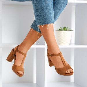 OUTLET Hnedé dámske sandále na vyššom stĺpiku Morata - Footwear
