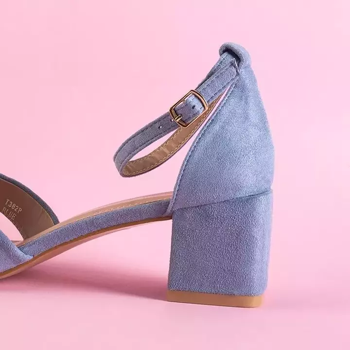 OUTLET Modré dámske sandále na nízkom hranatom stĺpiku Cefernia - Obuv
