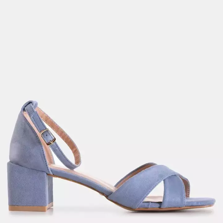 OUTLET Modré dámske sandále na nízkom hranatom stĺpiku Cefernia - Obuv