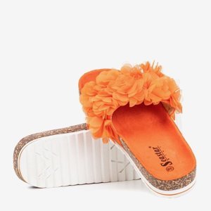 OUTLET Oranžové dámske papuče s kvetinami Mastina - Topánky