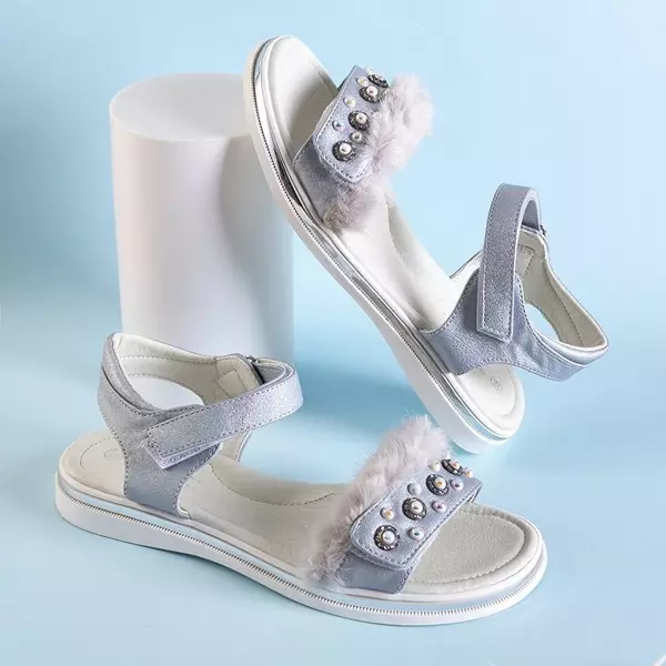 OUTLET Strieborné detské sandále s dekoráciami Gufal - Obuv