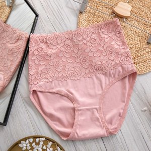 Ružové dámske bavlnené nohavičky s čipkou PLUS SIZE - Spodné prádlo