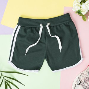 Tmavo zelené dievčenské športové šortky s pruhmi - Oblečenie