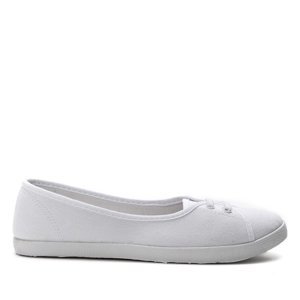 VÝPLET Biele tenisky navliekajú obuv Aubriella