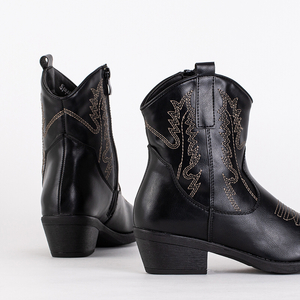 Západné čierne kovbojské topánky s plochými podpätkami Obuv
