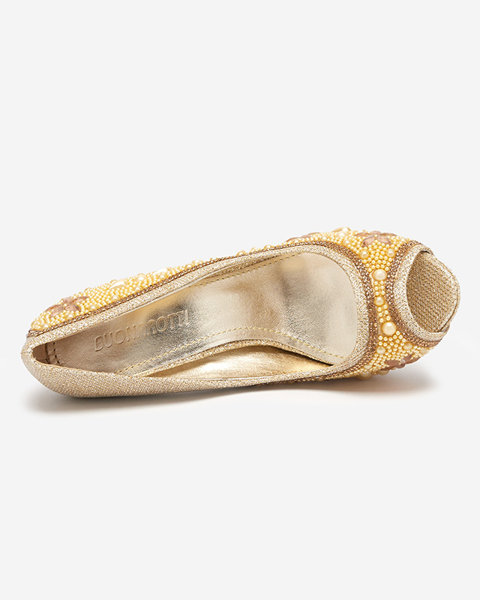 Zlaté dámske brokátové lodičky s kubickým zirkónom a perlami Gitana - Obuv