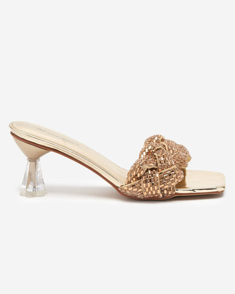 Zlaté lakované papuče na nízkom podpätku Sipeno - Obuv