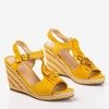 Žluté dámské sandály se střapci Odina - Obuv 1